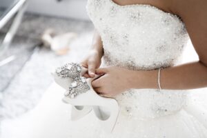 Wedding-Checklist-beauty-Wedding-Dress