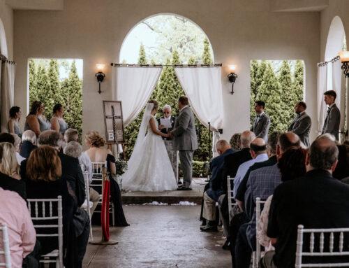 Choosing Your Wedding Venue: Indoor, Outdoor & the Best of Both Worlds