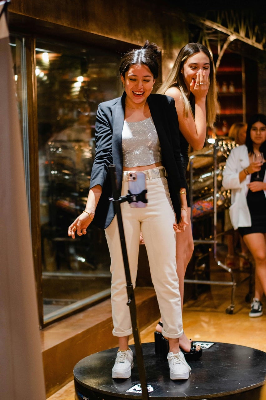 Teenager posing for 360 photo