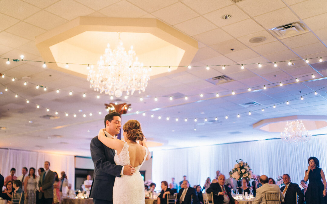 Intimate or Grand? Michigan Venue for Every Wedding Size